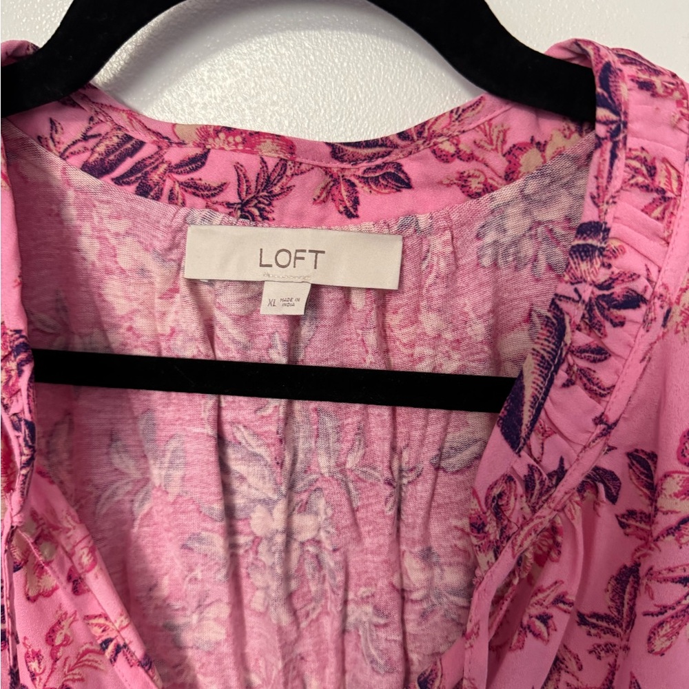 LOFT Pink Floral V-Neck Blouse - Picture 2 of 5